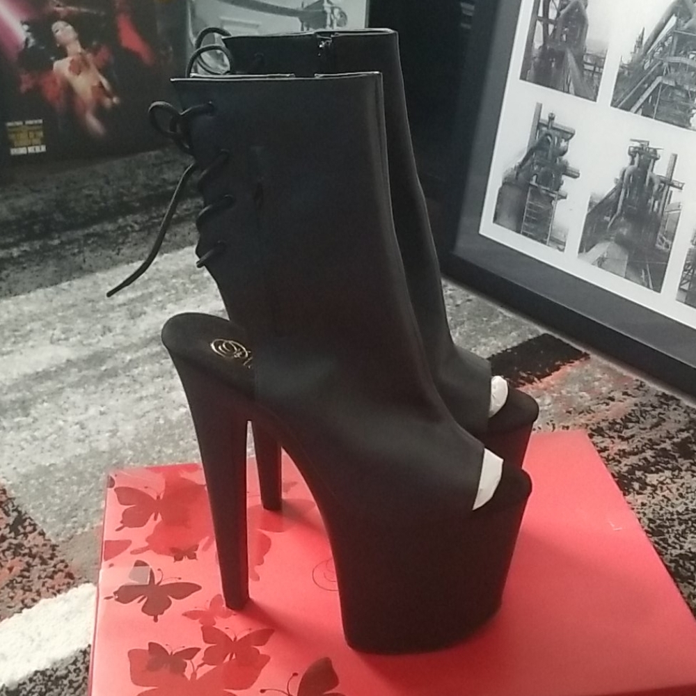 8 inch Pleaser boots size 10